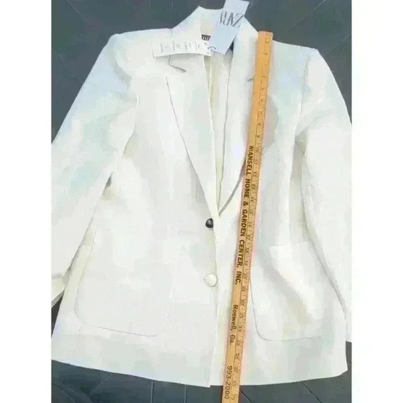 Zara Womens Oyster White Tailored Two Button Blazer Jacket XS Patch Pocket Gold - Picture 11 of 14